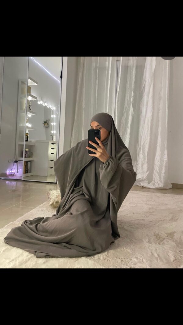 Jilbeb Taupe