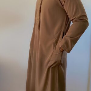 Qamis Marron Clair